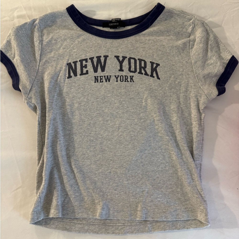 Forever 21 Grey New York T-Shirt